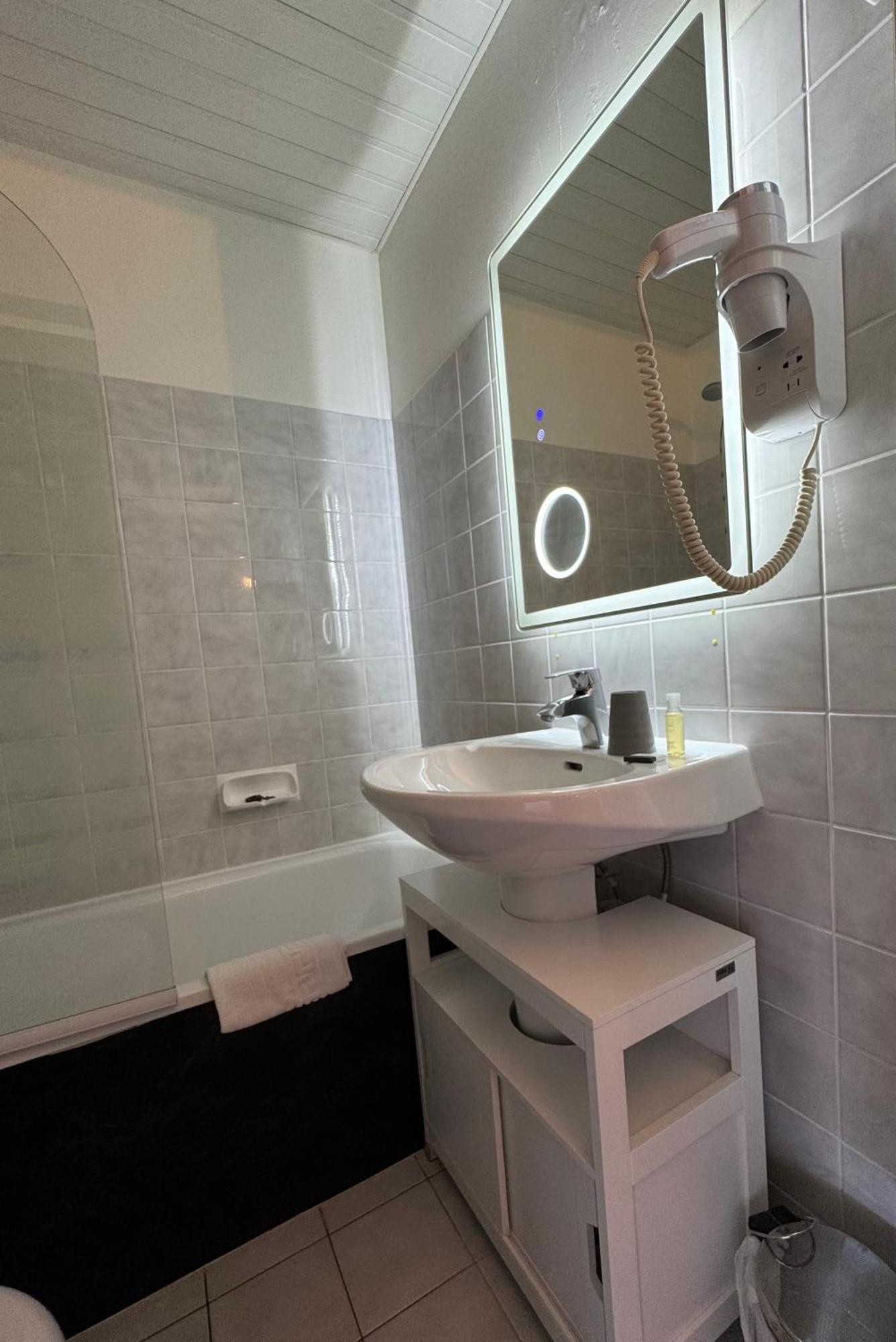 Vendôme Hotel Capricorne מראה חיצוני תמונה